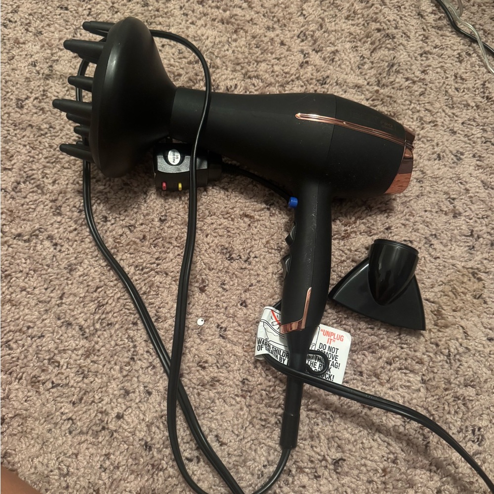 Black and Gold Hair Dryer with Diffuser